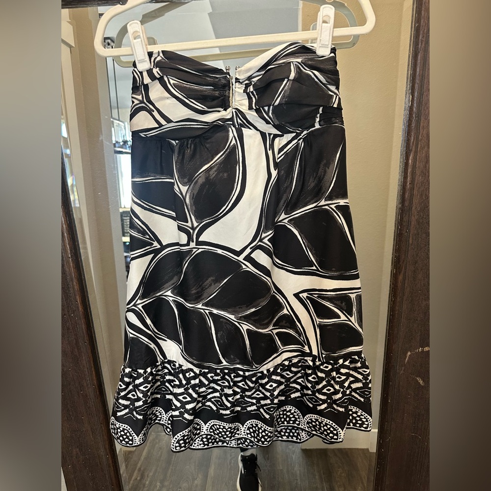 White House Black Market Black and White Dress